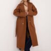 Klasikinio modelio oversize stiliaus paltas LK-PL-509786.99 ryški ruda