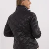 Striukė MI-KR-88625.12 juoda