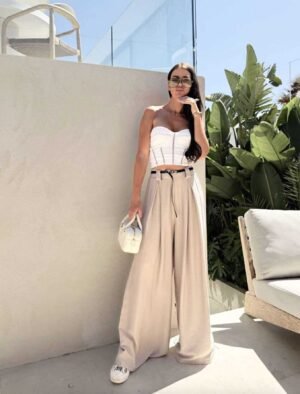 Plačios palazzo kelnės su klostėmis ir diržu "TINNI" smėlio