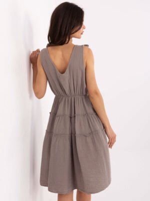 Alternative view of Suknelė MI-SK-92179.14 tamsiai smėlio spalvos