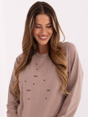 Alternative view of Minimalistinis džemperis su siuvinėtais akcentais "LEDA" tamsi smėlio