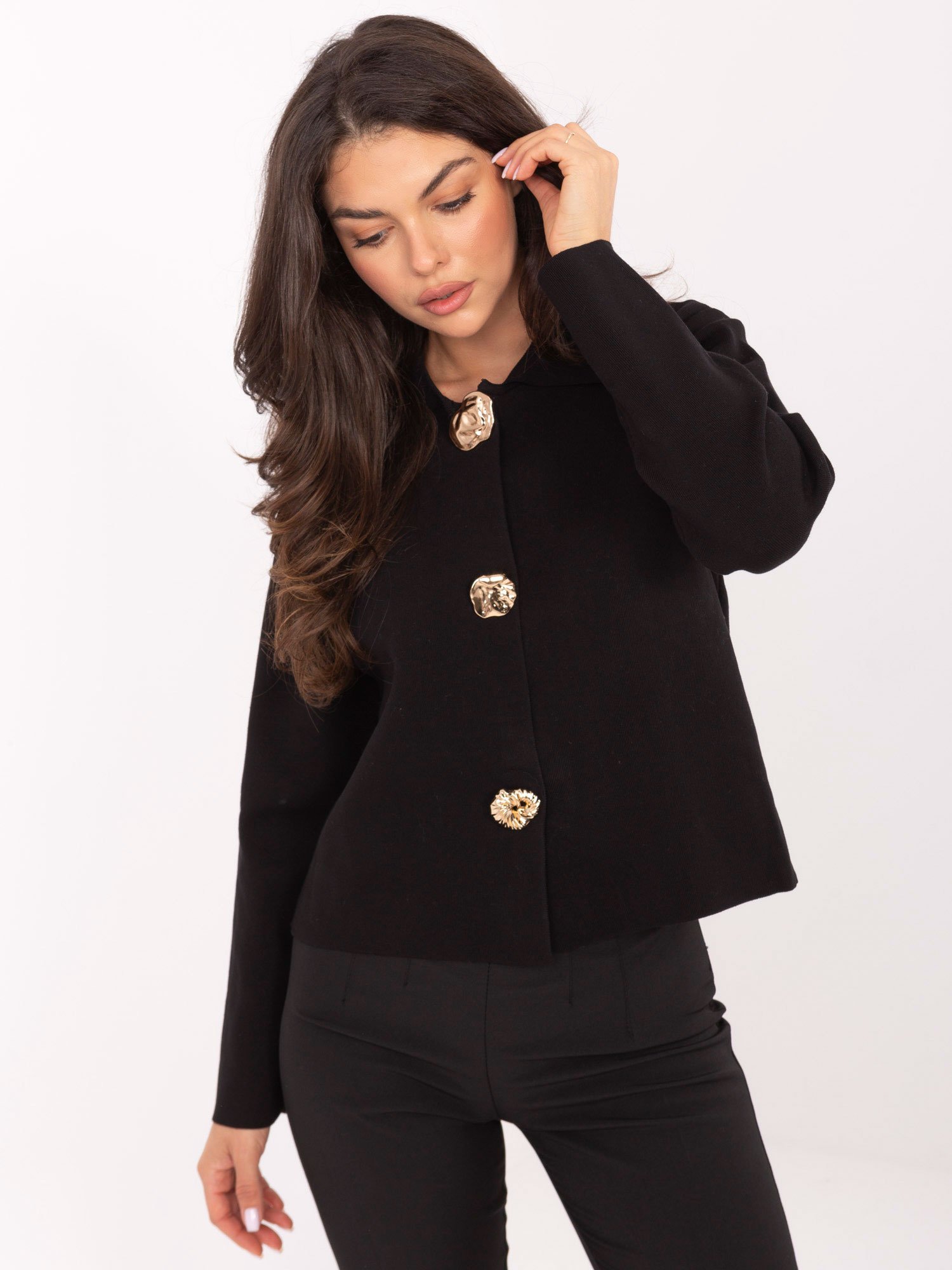 Megztinis su puošniomis sagomis PM-SW-CV6659.86 juoda