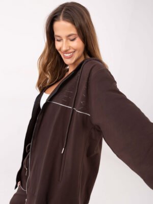 Alternative view of Laisvalaikio komplektas su blizgiais dekorais ir gobtuvu "SIBELL" tamsi ruda