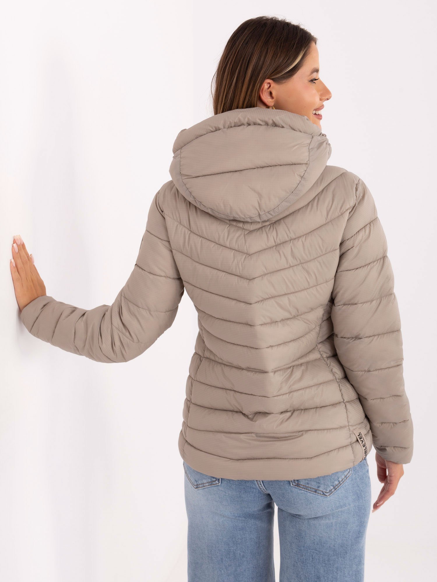 Šilta pereinamojo laikotarpio striukė su gobtuvu D50092XB44554A1 tamsi beige - Image 2