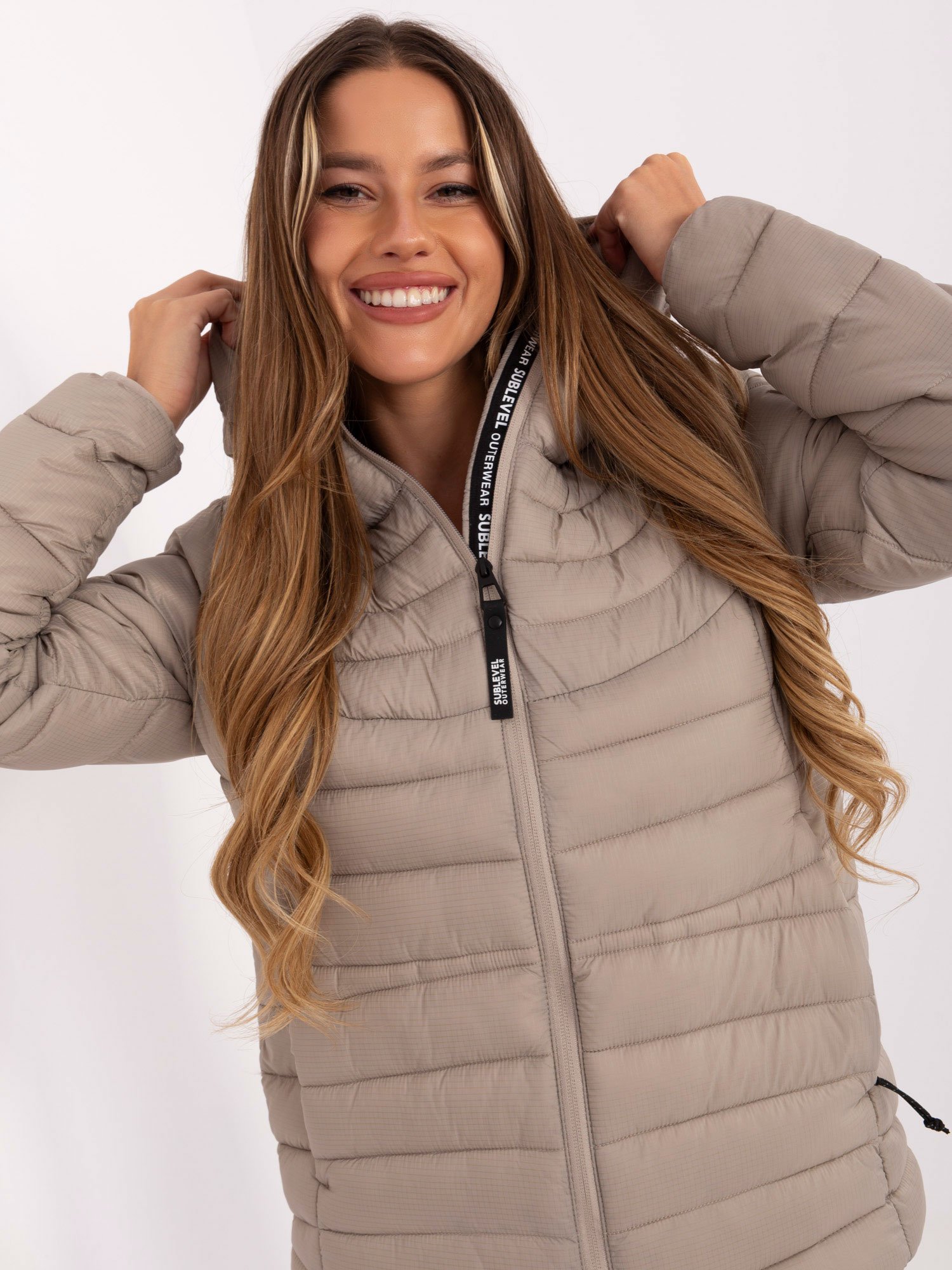 Šilta pereinamojo laikotarpio striukė su gobtuvu D50092XB44554A1 tamsi beige - Image 3