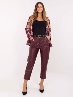 Tamprios odos imitacijos kelnės "MAGNA" bordo