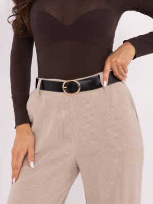 Stilingos velvetinės platėjančios kelnės su aukštu liemeniu "ELLI" smėlio