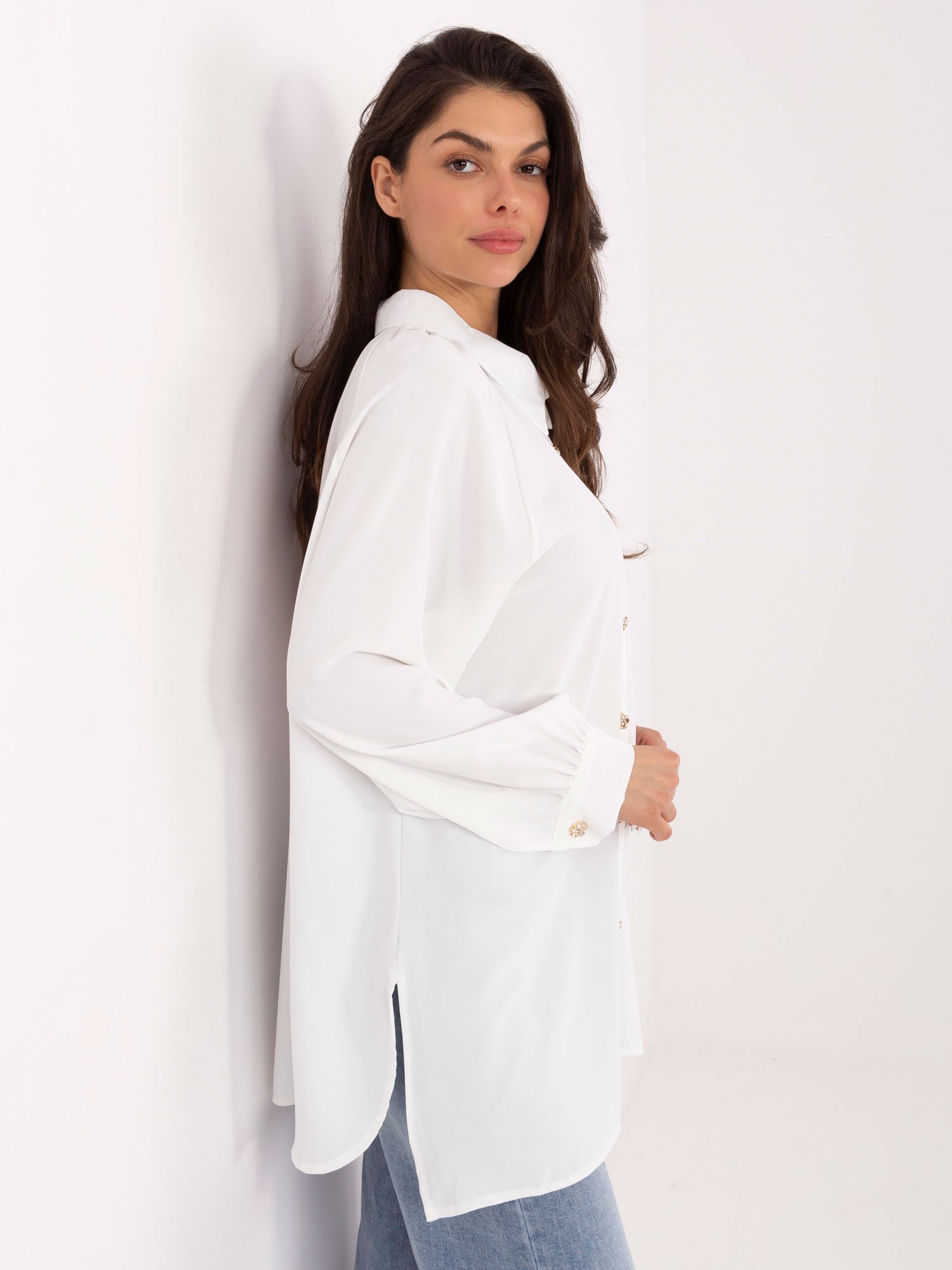 Ilgi marškiniai su skeltukais šonuose "MAREA" balta - Image 4