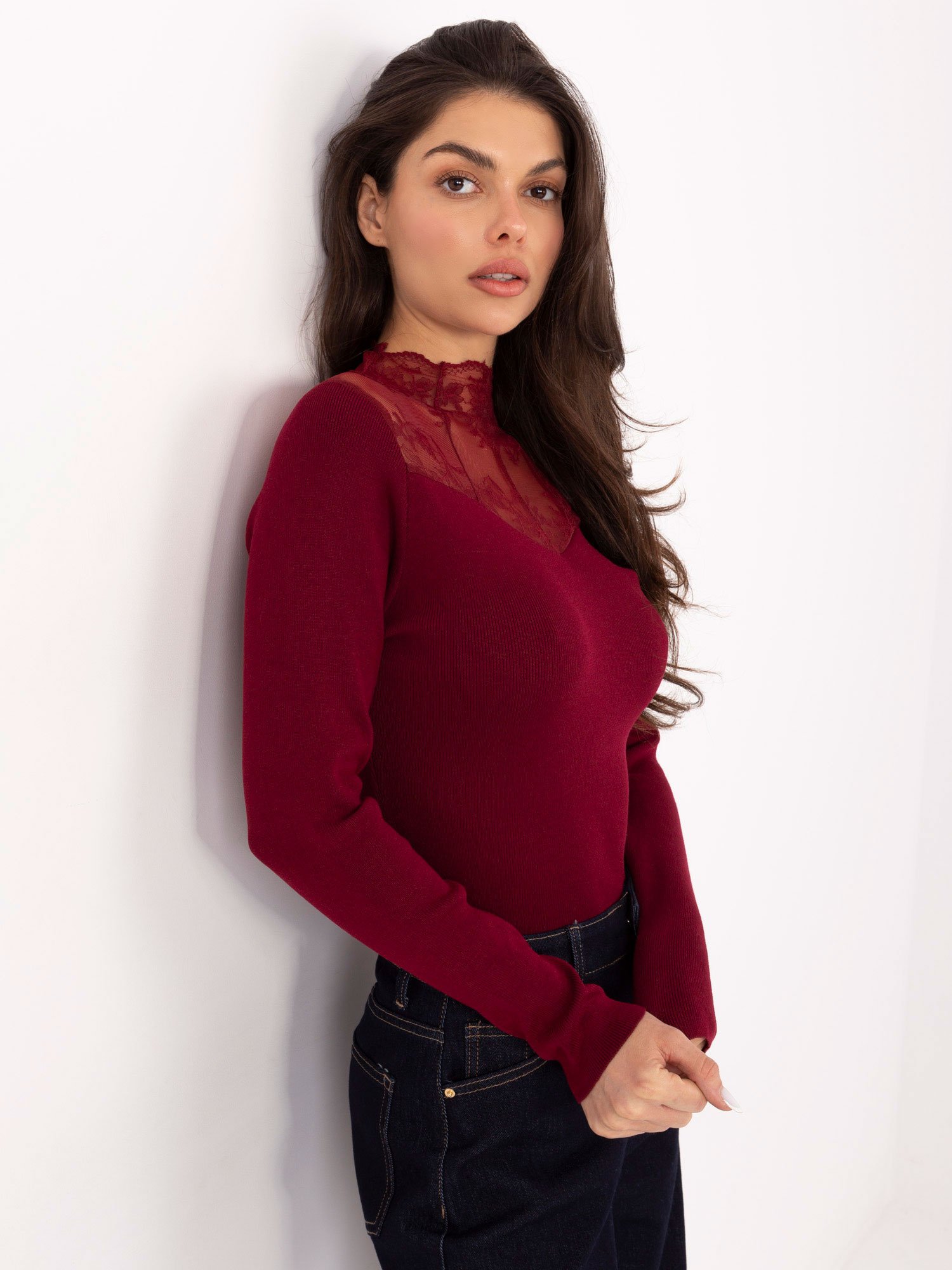 Megztinis puošniu aukštu kaklu "MIRA" bordo - Image 3