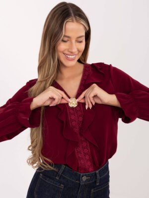 Alternative view of Palaidinė su nėrinių detalėmis, raukiniais ir puošnia sage "LACE" bordo