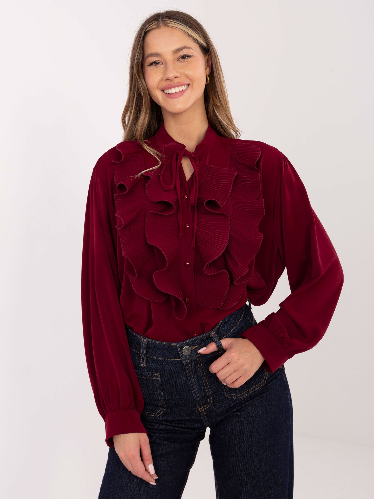 Marškiniai su plisuotais raukiniais ir dekoratyviu kaklo raišteliu "EVELYN" bordo - Image 3