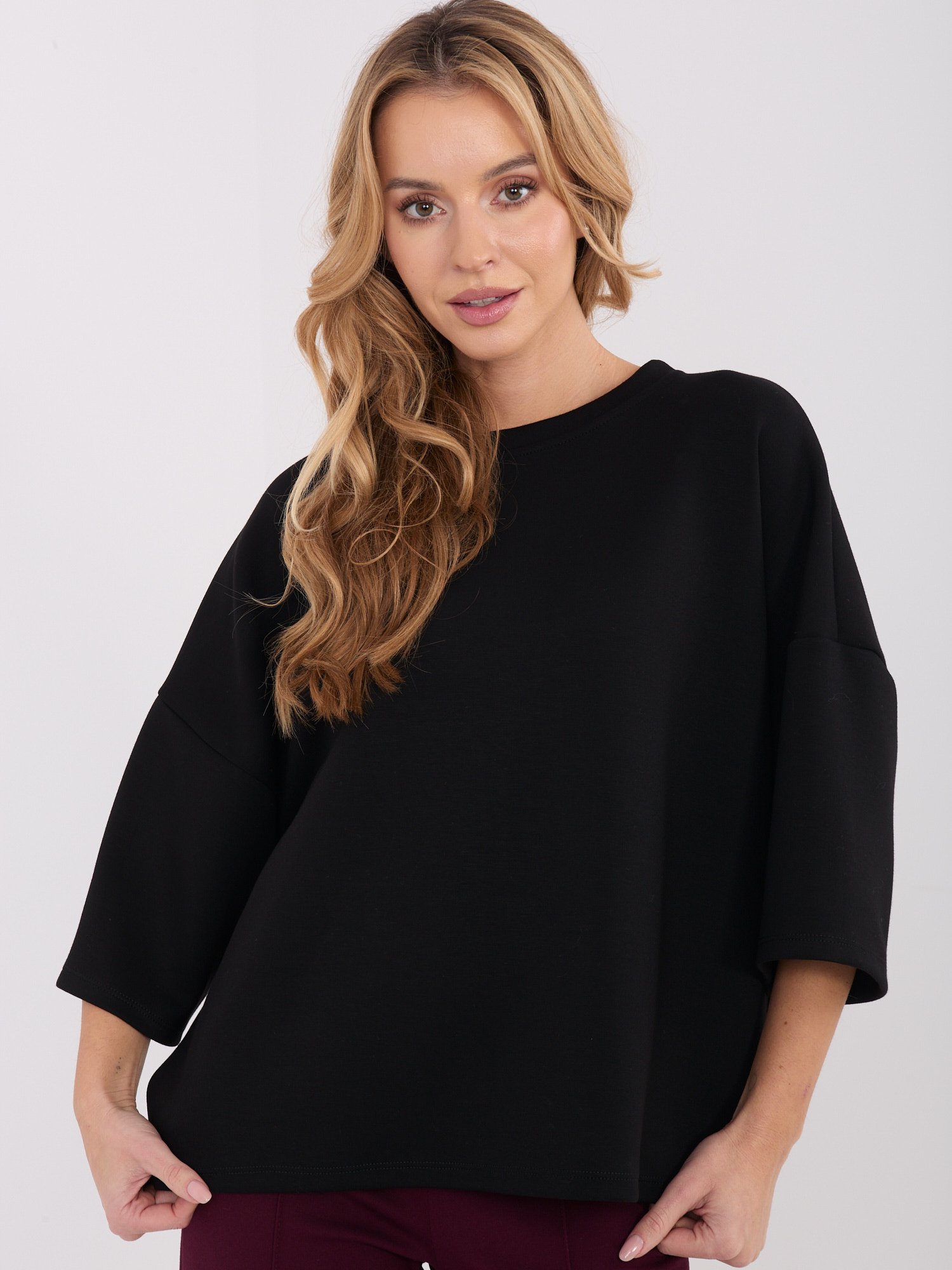 Minimalistinė oversize palaidinė su platintomis 3/4 rankovėmis "TERESA" juoda - Image 4