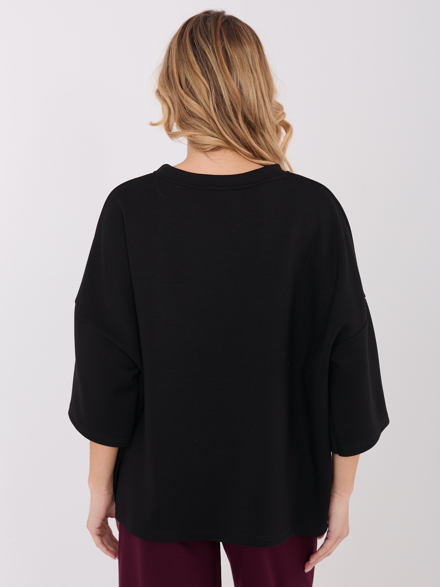 Minimalistinė oversize palaidinė su platintomis 3/4 rankovėmis "TERESA" juoda - Image 6