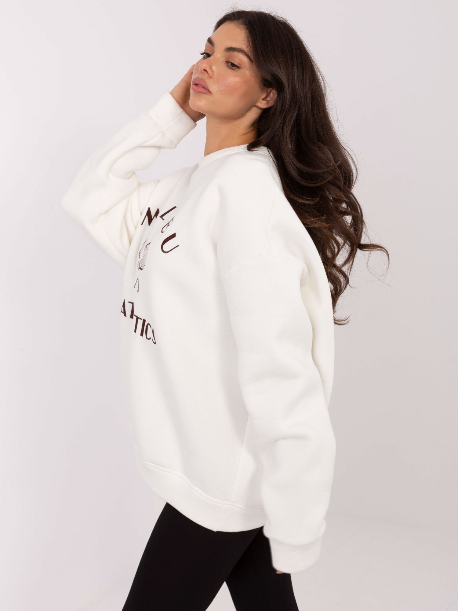 Džemperis su užrašu "MALIBU" pieno balta - Image 3