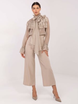 Švelniai permatomi marškiniai su raukiniais ir kaspinu "DIANA" smėlio