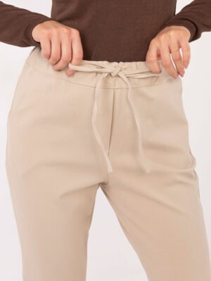 Alternative view of Tiesaus silueto kelnės su raišteliu "KYOTO" smėlio