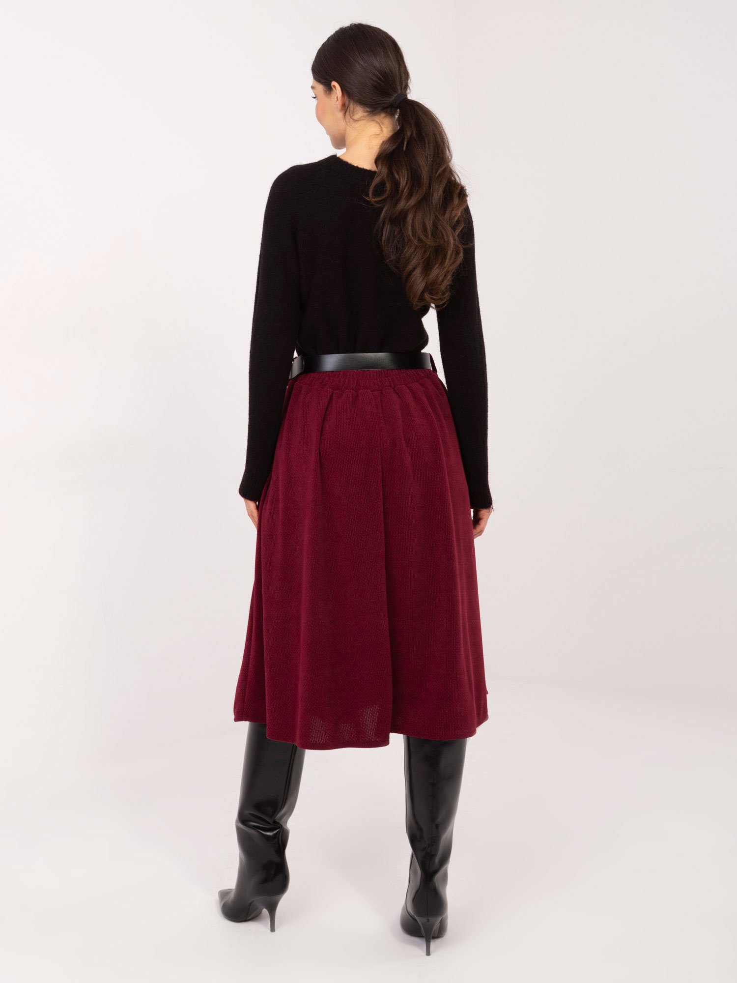 Minkšto audinio platėjantis midi sijonas su diržu "GIZELL" bordo - Image 4