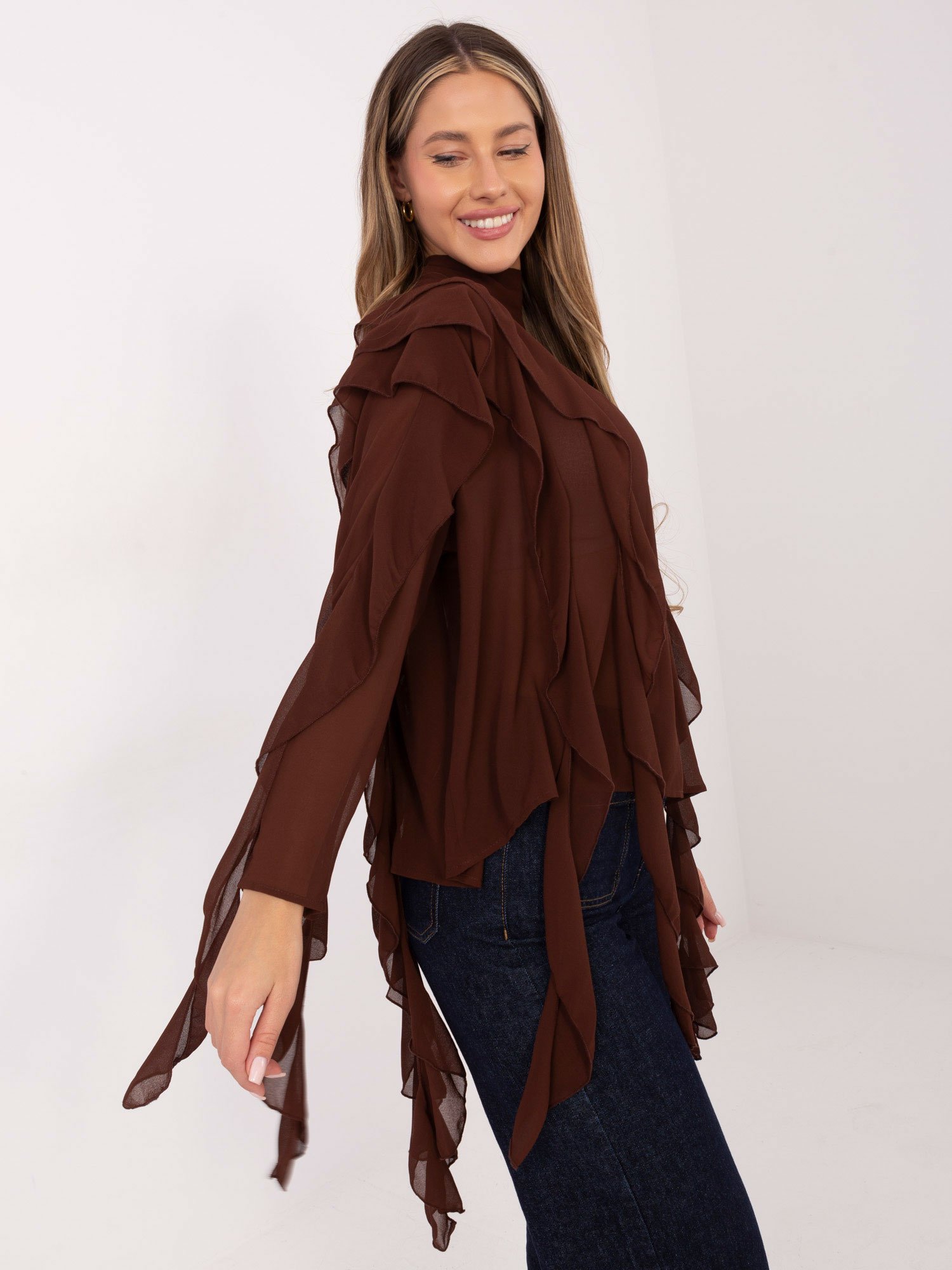 Išskirtinė palaidinė su ilgais plazdančiais raukiniais "CASCADE" ruda - Image 4