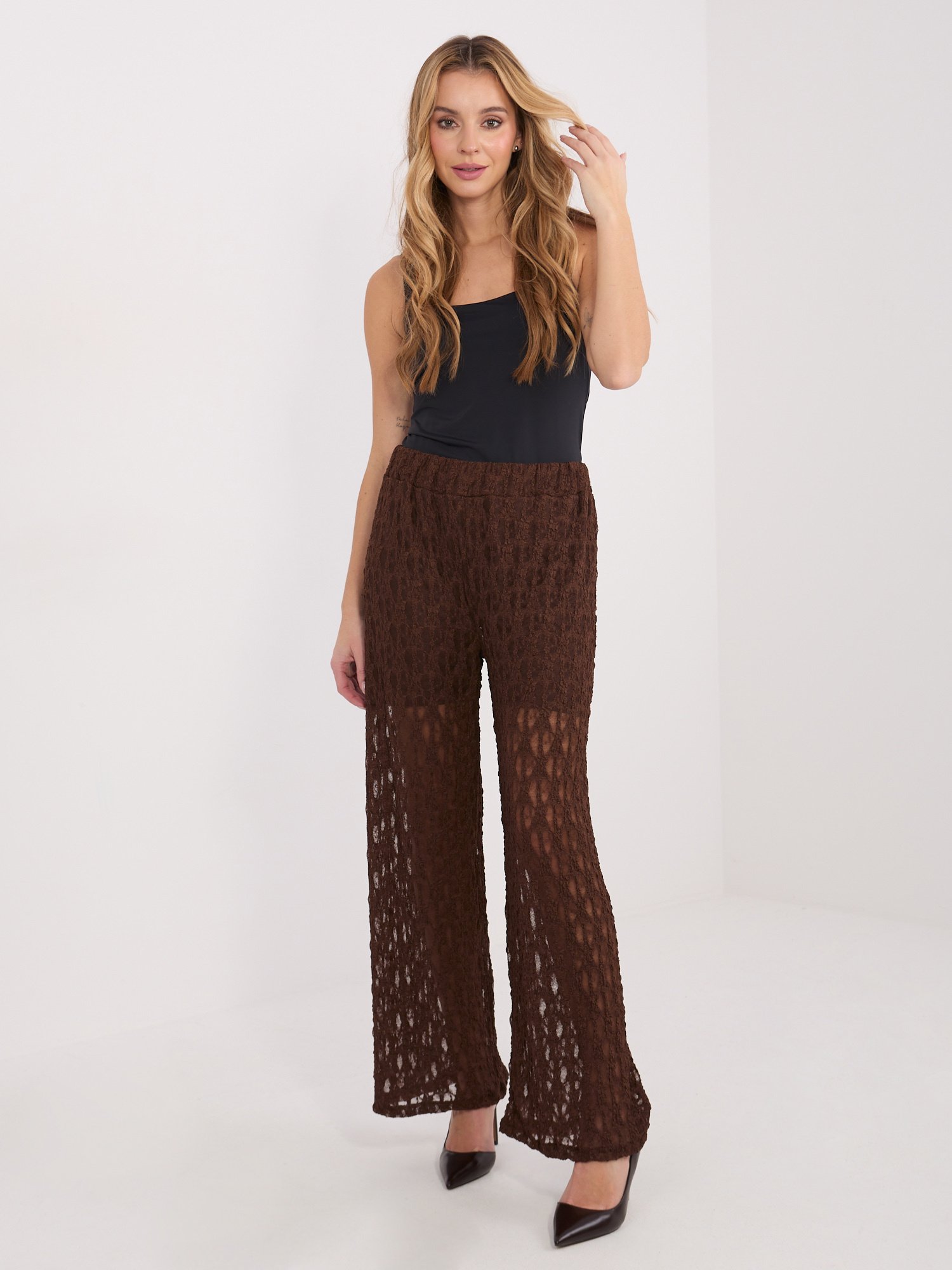 Nėriniuotos plačios kelnės aukštu liemeniu "ANABELE" ruda