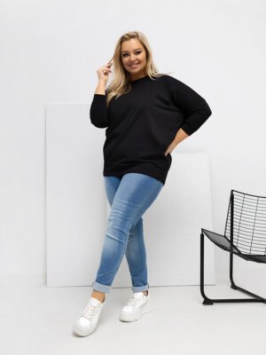 Alternative view of Minimalistinė plus size palaidinė "LORNA"  juoda