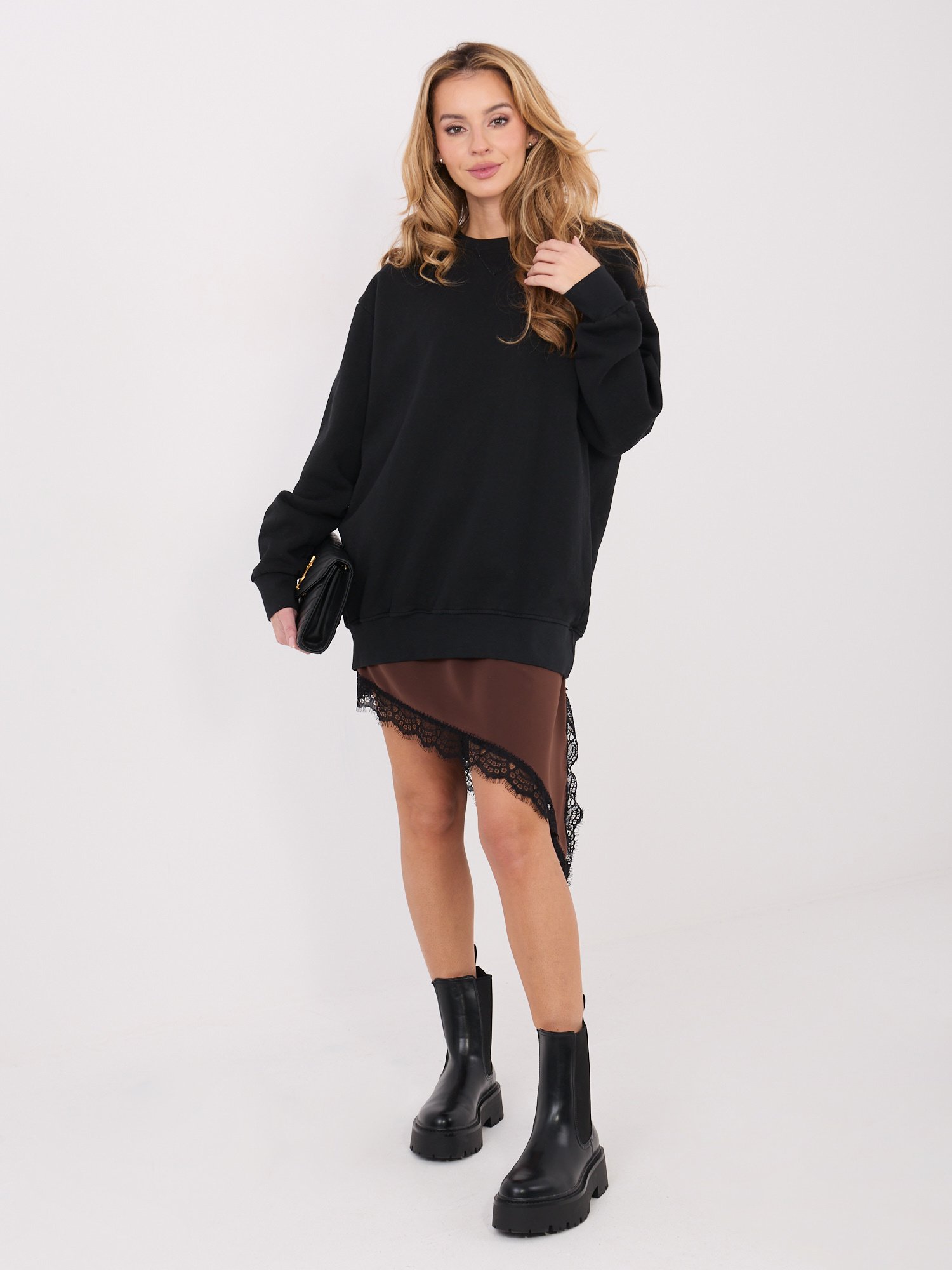 Ilgas oversize džemperis "ERIKA" juoda - Image 3