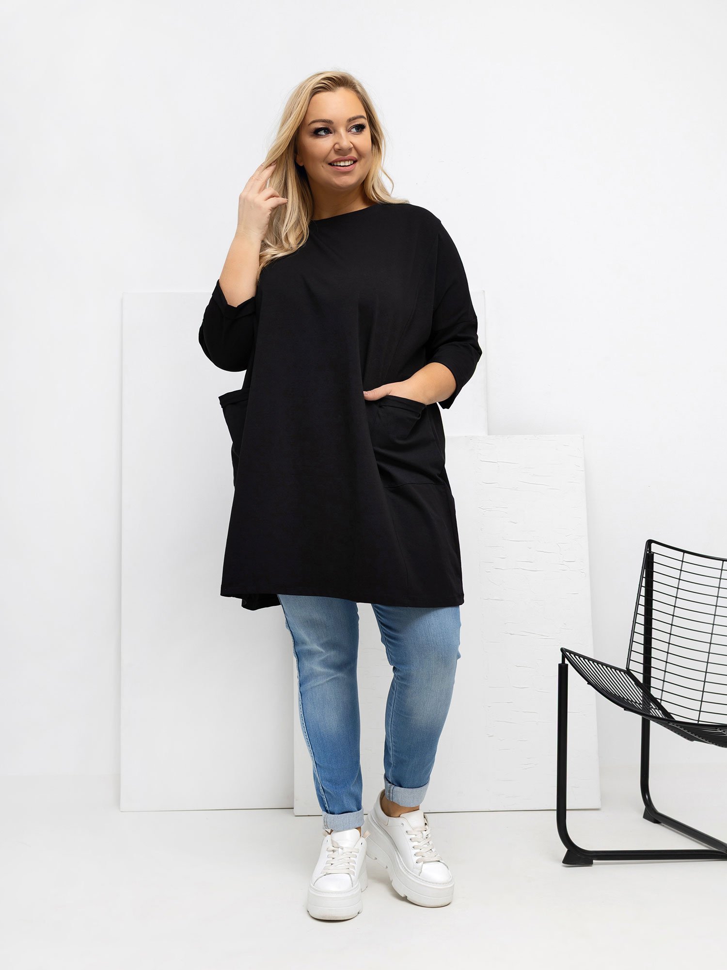 Plus size ilga palaidinė-tunika su kišenėmis "KATRINA" juoda - Image 4