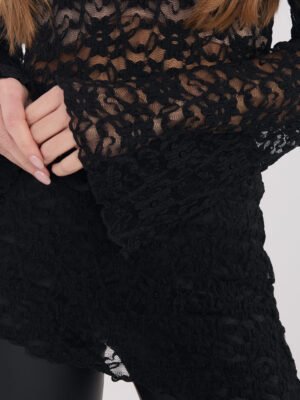 Alternative view of Permatoma nėrinių palaidinė su platėjančiomis rankovėmis "SARITA" juoda