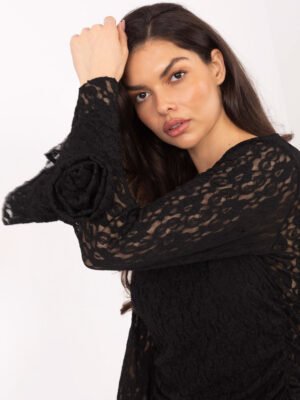 Alternative view of Nėrinių palaidinė su dekoratyvinėmis rožėmis ant varpelio formos rankogalių "JESSY" juoda