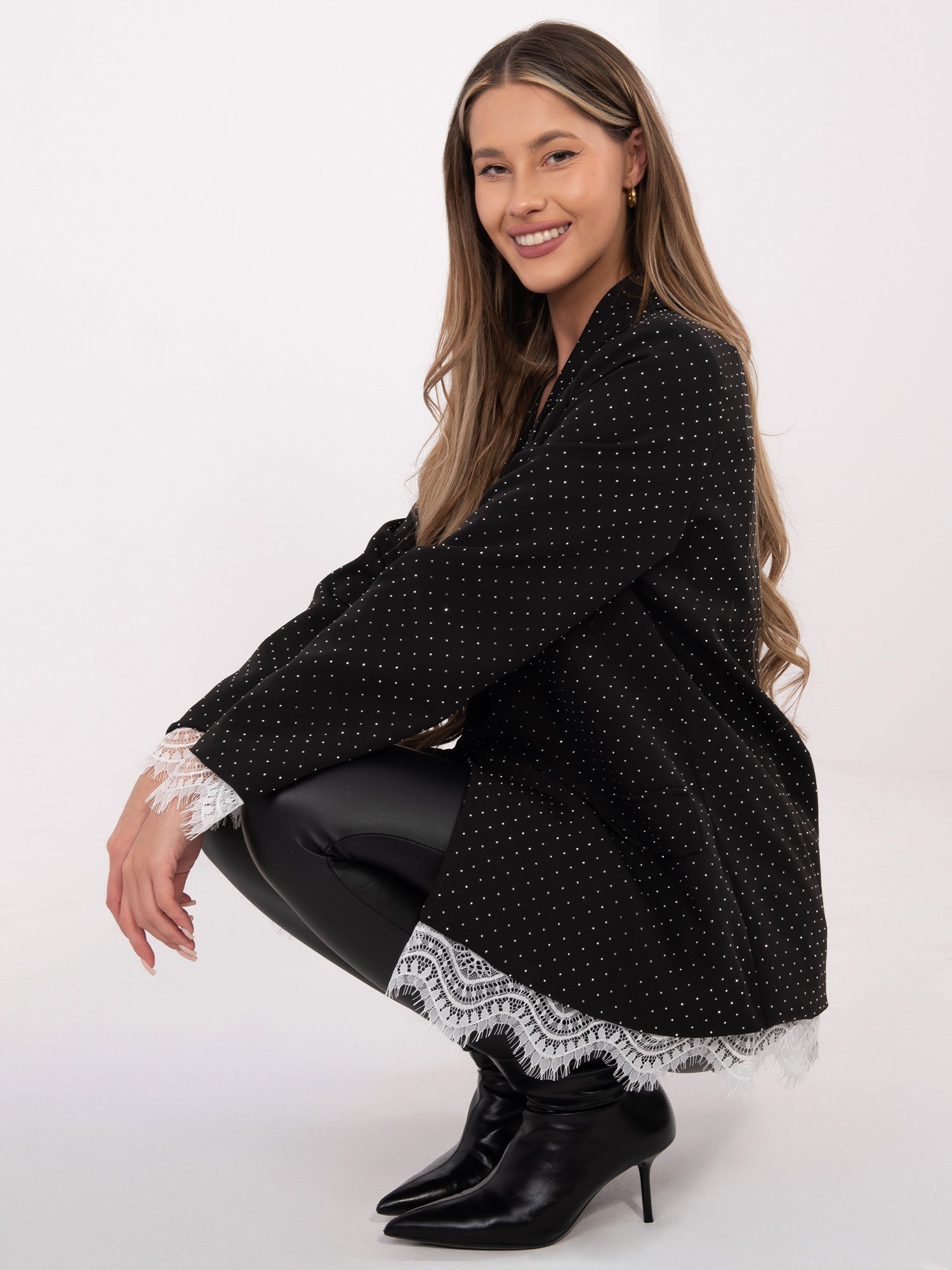 Puošnus švarkas su blizgančiais taškeliais ir nėrinių apdaila "MATI" juoda sidabrinė - Image 4