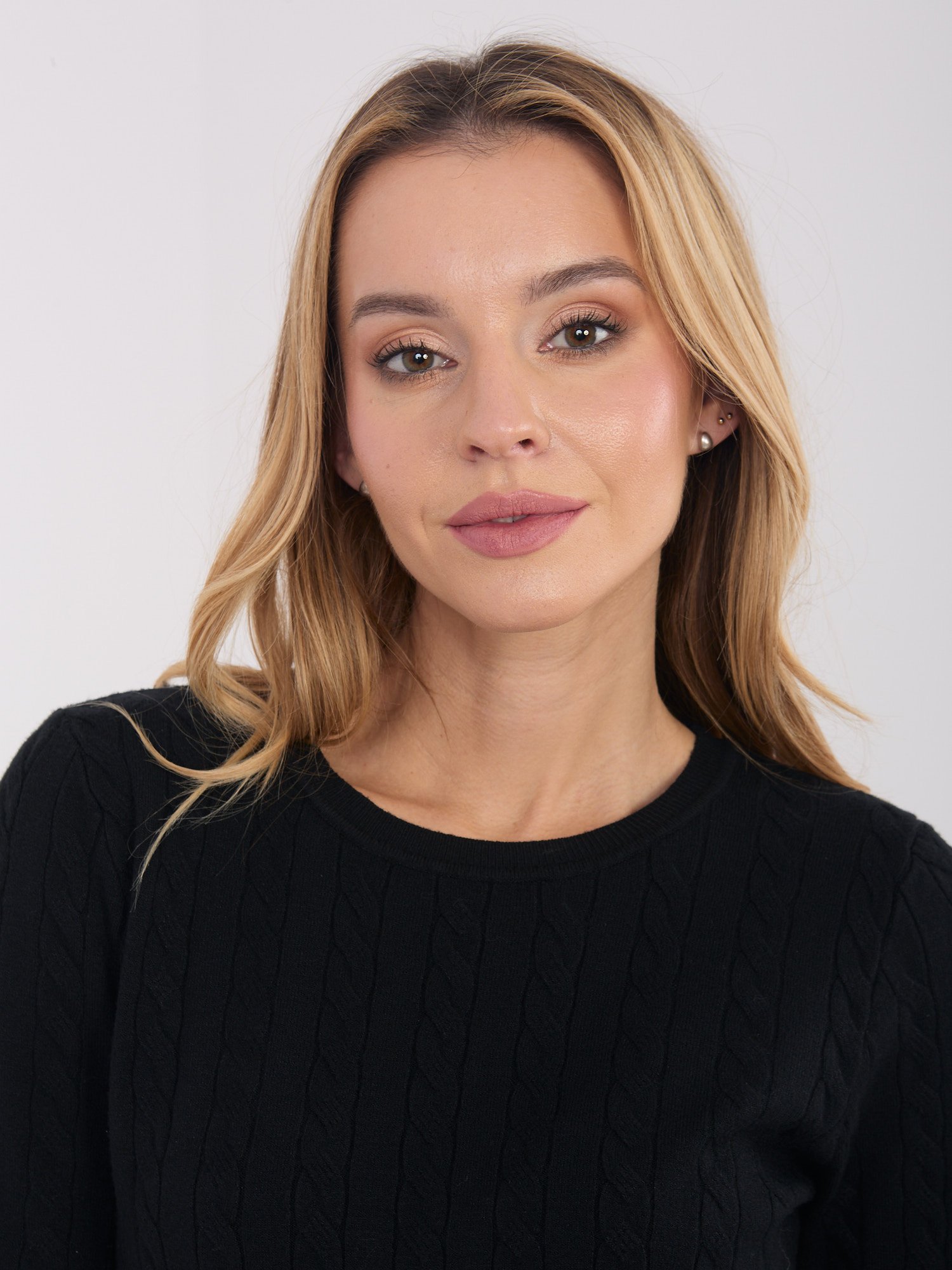 Megztukas trumpomis rankovėmis "ADRIA" juoda - Image 5