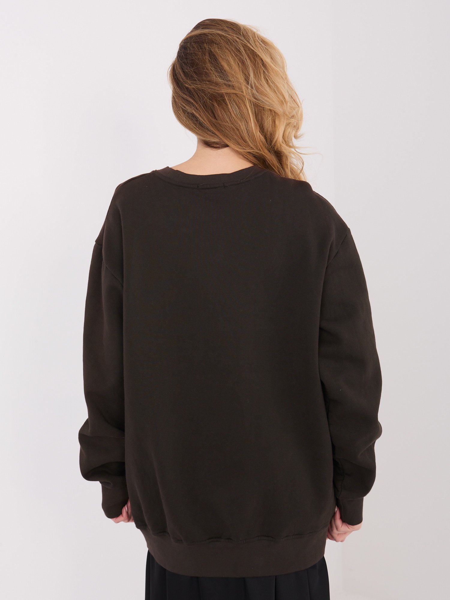 Ilgas oversize džemperis "ERIKA" tamsi ruda - Image 3