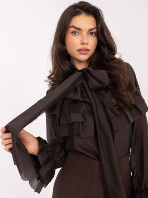 Alternative view of Švelniai permatomi marškiniai su raukiniais ir kaspinu "DIANA" tamsi ruda