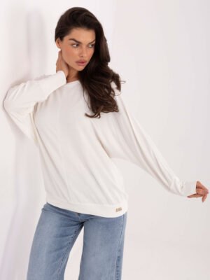 Palaidinė su dekoratyvine detale apačioje "RYANA" pieno balta