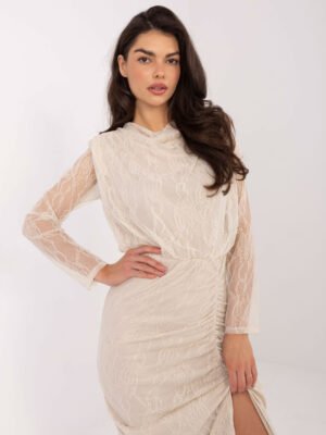 Alternative view of Nėrinių suknelė su  permatomomis rankovėmis ir skeltuku "TAYA" sviesi smėlio