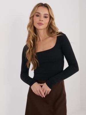 Trumpa palaidinė su kvadratine iškirpte "CAMMY" juoda