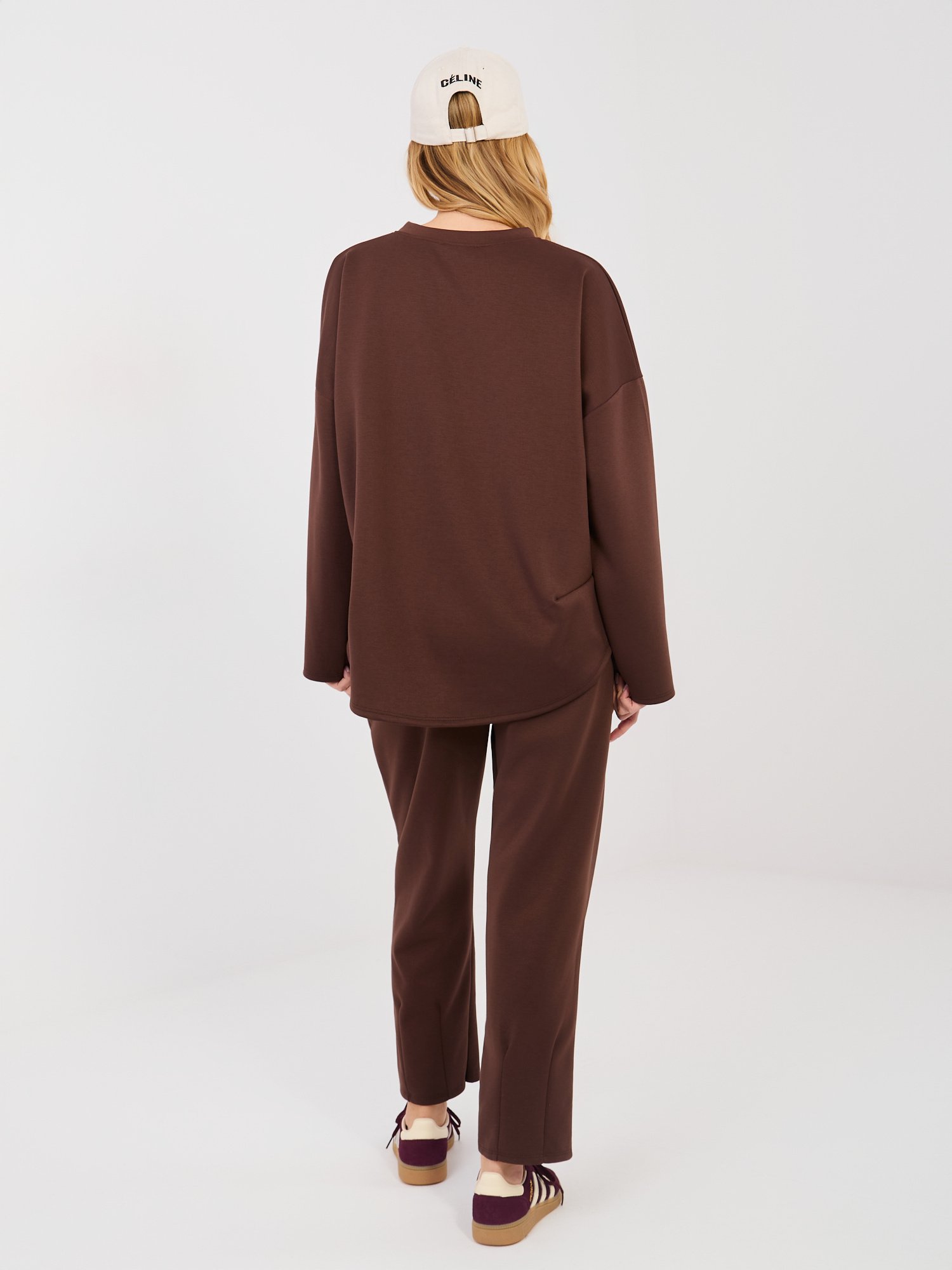 Laisvalaikio komplektas su minimalistinėmis etiketėmis "ANTERO" tamsi ruda - Image 6