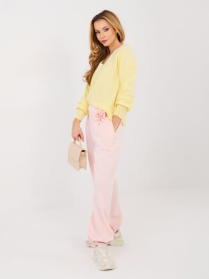 Alternative view of Megztinis su alpakos vilna ir V formos iškirpte "DAREEN" šviesi geltona