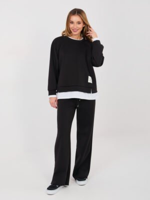 Laisvalaikio komplektas su sluoksniuoto dizaino džemperiu “MATTI" juoda