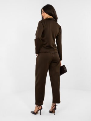 Alternative view of Casual stiliaus minkštos kelnės su akcentine kišene ir diržu "CALLY" tamsi ruda