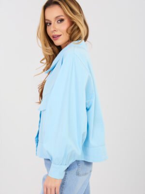 Alternative view of Modernūs marškiniai-švarkelis "RIVELLA" šviesi mėlyna