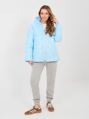 Lengva dygsniuota striukė su gobtuvu "SHANNON" šviesi mėlyna