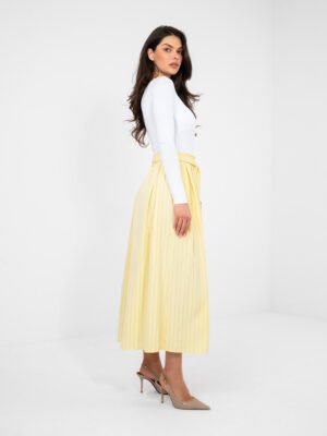 Alternative view of Klostuotas midi sijonas su diržu ir subtiliu dryželių raštu "LILIEN" šviesi geltona