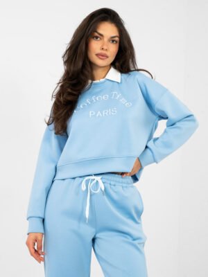 Alternative view of Trumpinto džemperio su apykakle ir kelniu komplektas "LILLA" šviesi mėlyna