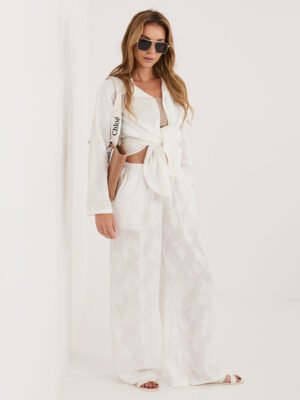 Lengvas marškinių ir laisvų kelnių komplektas "BLAIR" balta