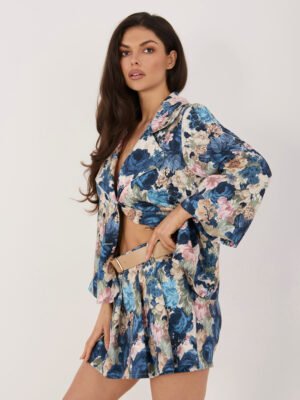 Stilingi gėlių rašto klostuoti šortai-sijonas "CELLI" tamsi mėlyna