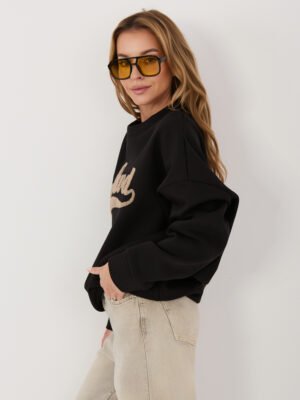 Alternative view of Oversize stiliaus džemperis su iškiliu užrašu "STWD" juoda