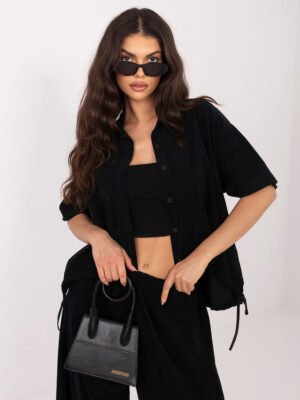 Modernūs smulkaus velveto marškiniai su formuojamu siluetu "ALLISON"  juoda