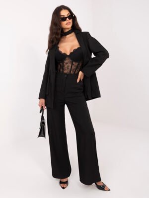 Elegantiškas švarko su diržu ir plačių kelnių komplektas "MORGAN" juoda