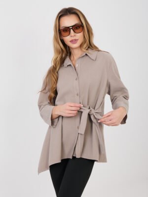 Asimetriški marškiniai su dekoratyviniu surišimu "LEILA"  tamsi smėlio