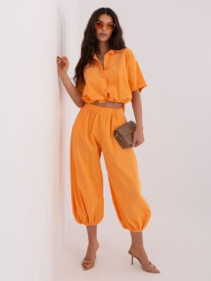 Modernūs smulkaus velveto marškiniai su formuojamu siluetu "ALLISON"  šviesi oranžinė